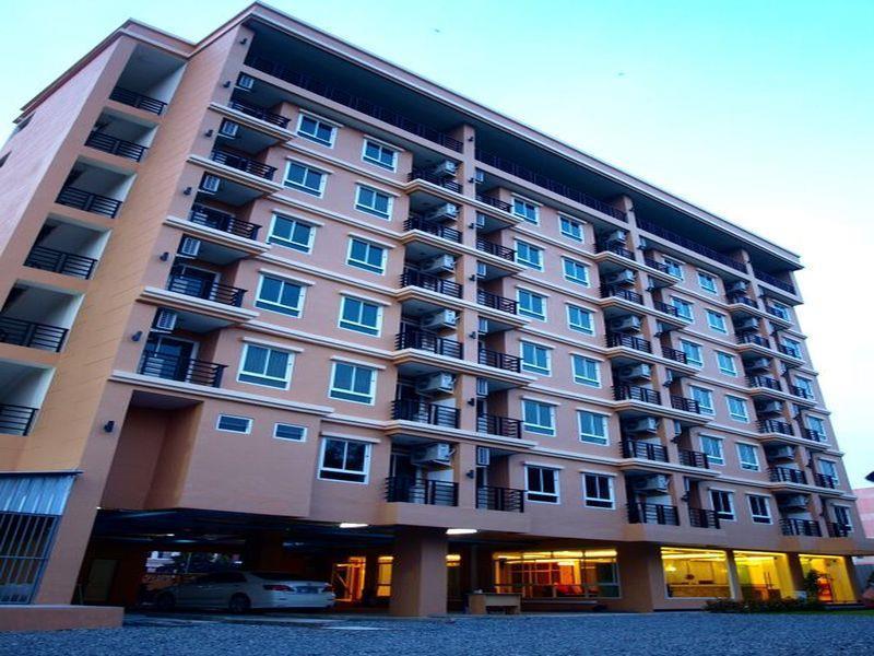 V Residence Pattaya Buitenkant foto