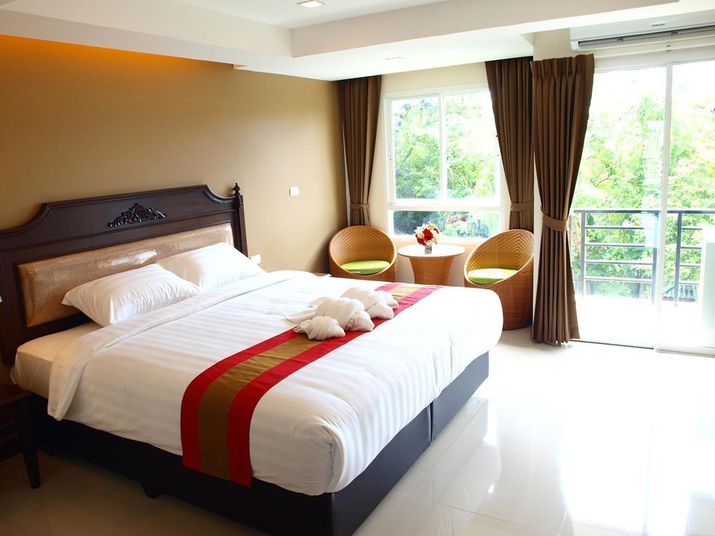 V Residence Pattaya Buitenkant foto
