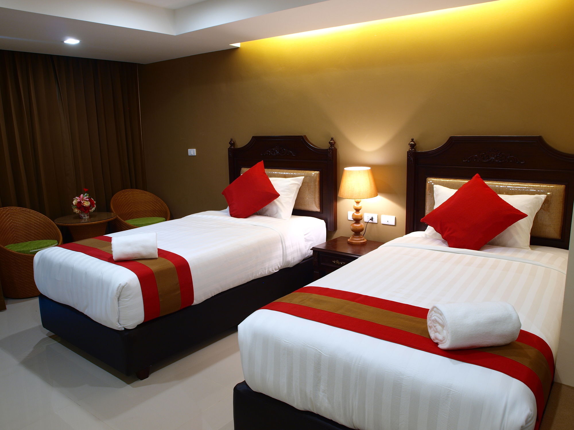 V Residence Pattaya Buitenkant foto
